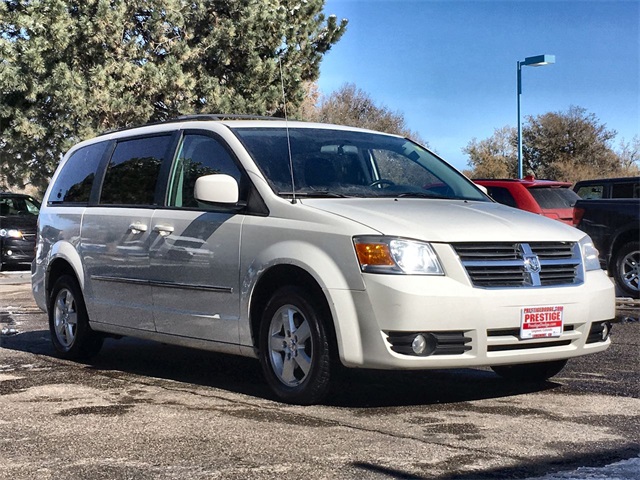 Pre Owned 2010 Dodge Grand Caravan Sxt Fwd 4d Passenger Van